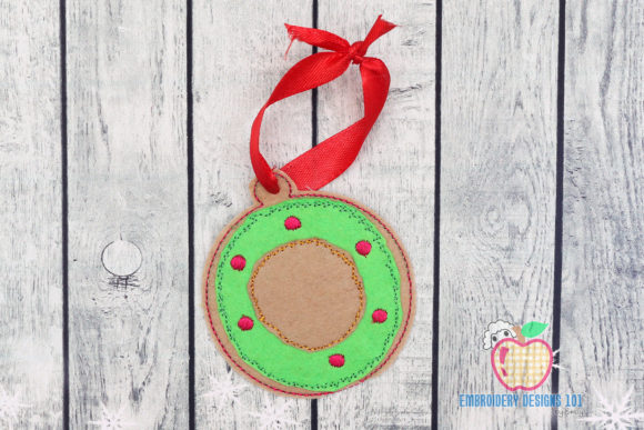 A Designer's Take on the Christmas Wreath Ornament Embroidery